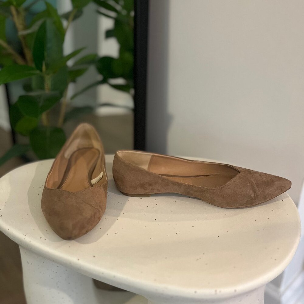 Tan Flats